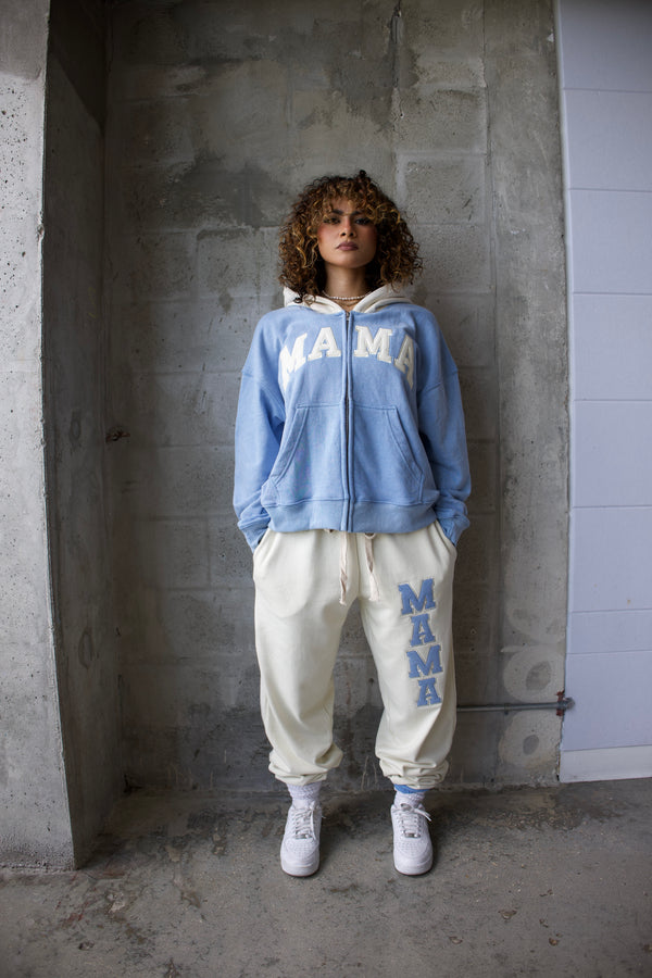 CLOUD BLUE SWEATSUIT