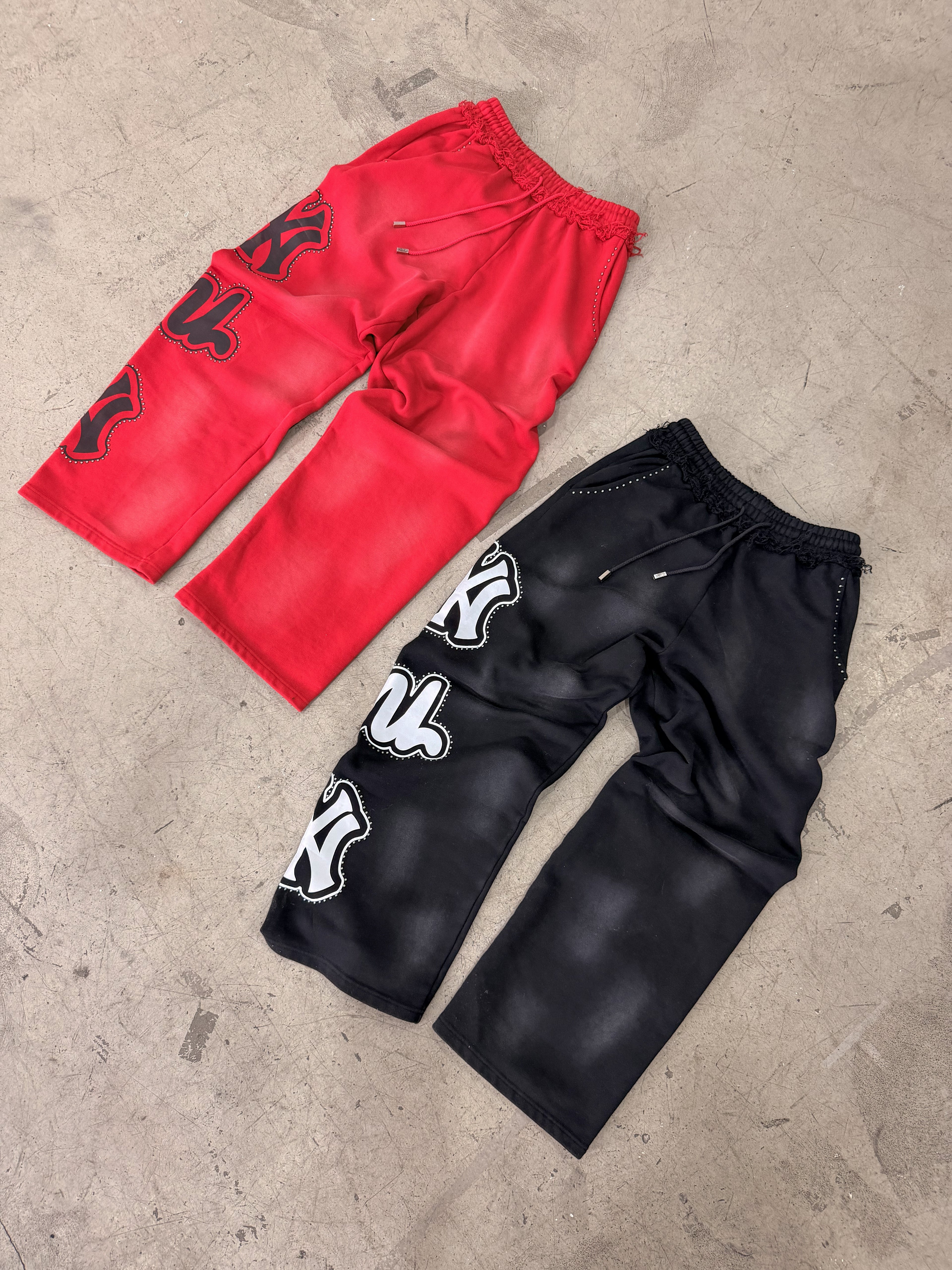 NY CITY CORE SWEATS [RED]