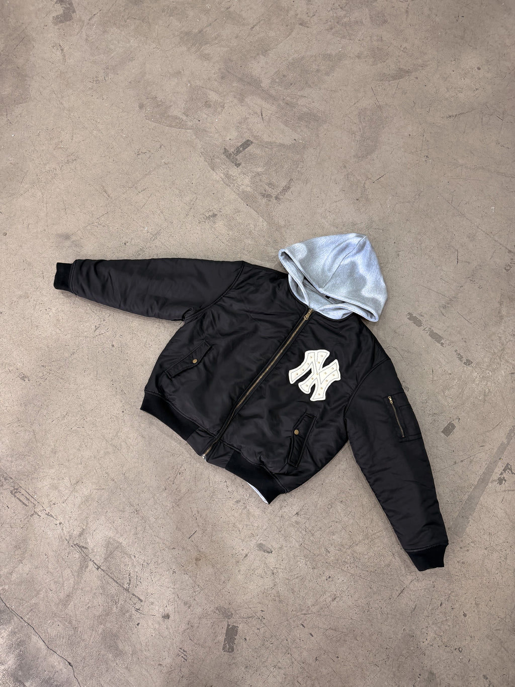 UPTOWN REVERSIBLE BOMBER