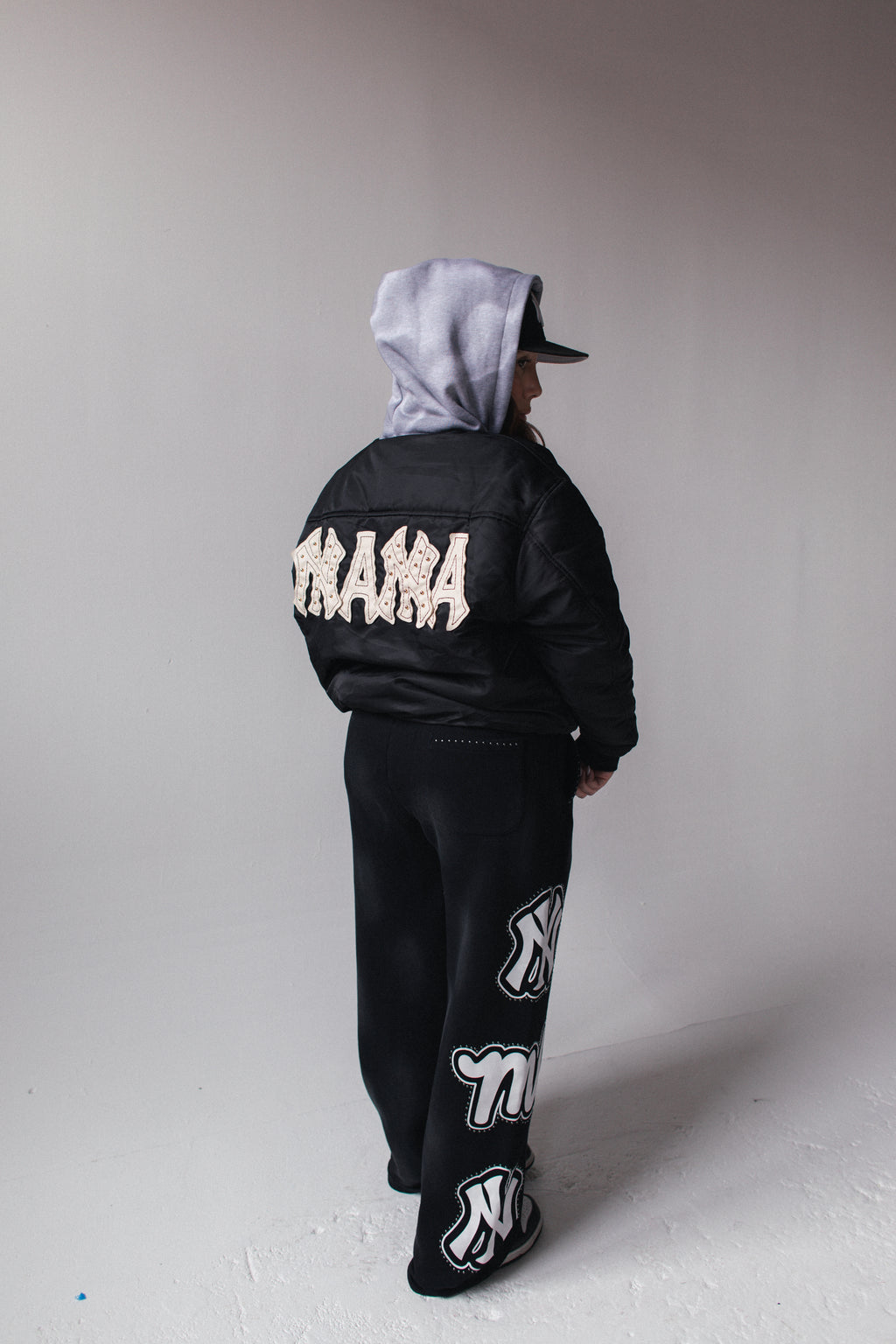 NY CITY CORE SWEATS [BLACK]