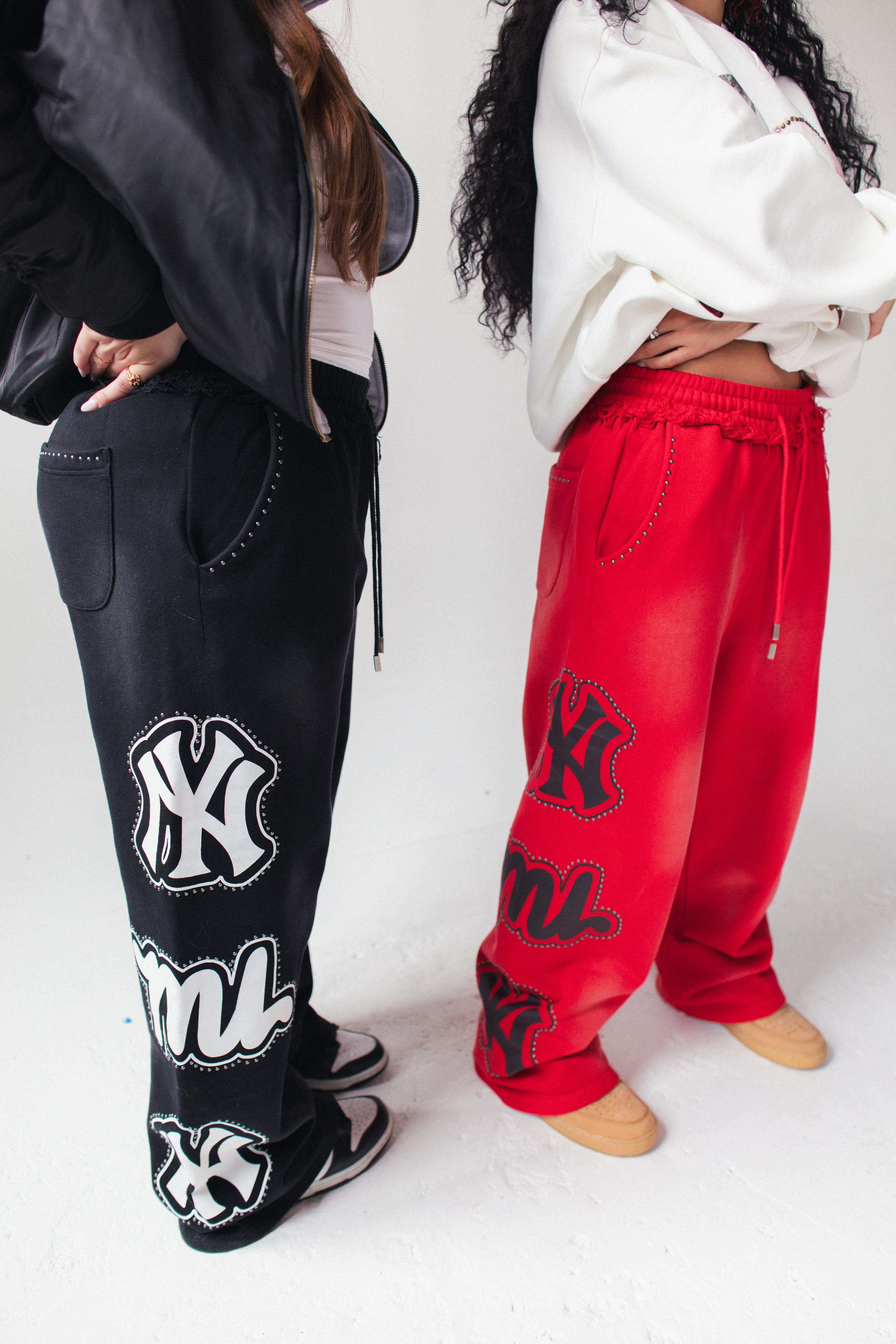 NY CITY CORE SWEATS [BLACK]