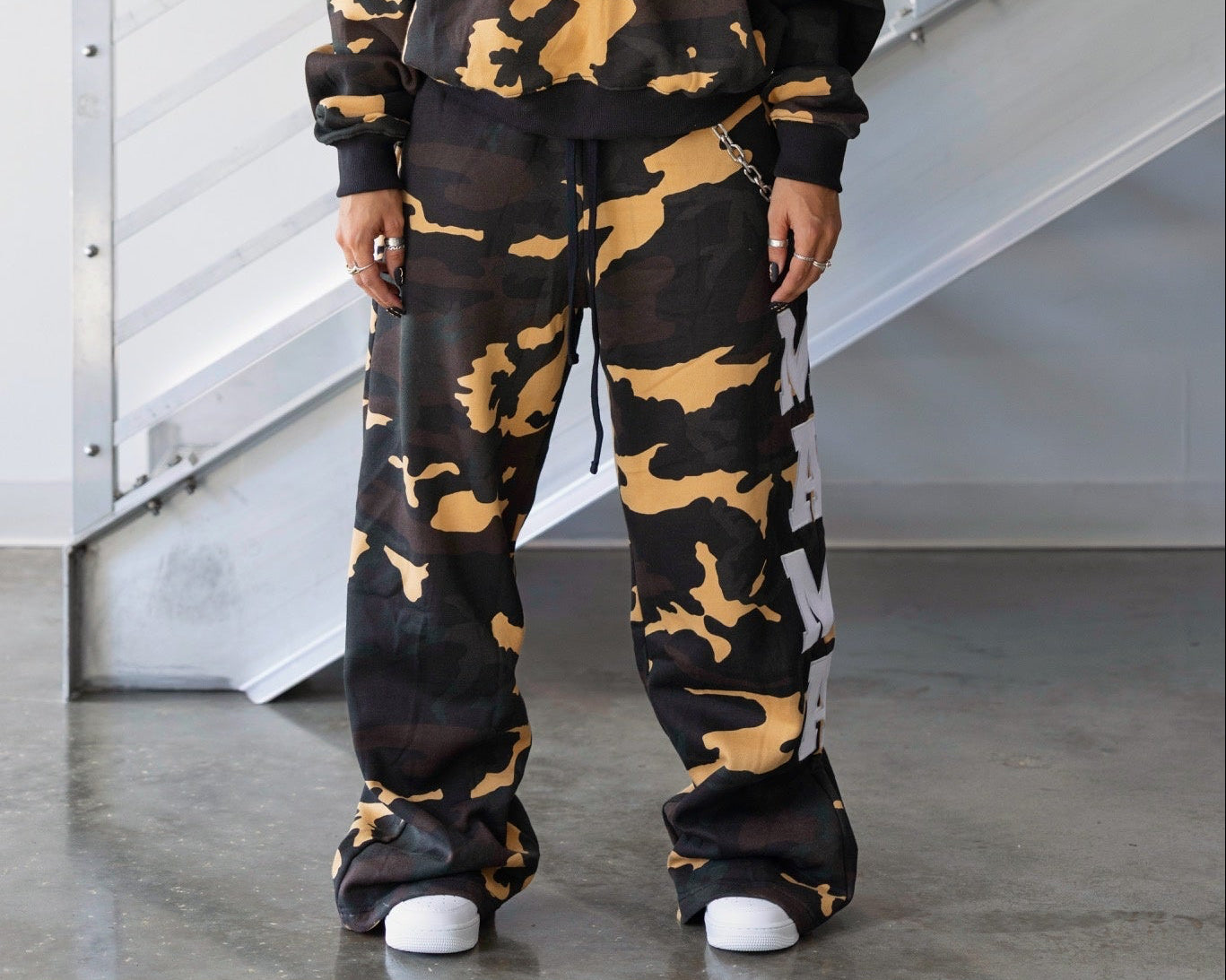 MAMA GUMP - SWEATPANTS